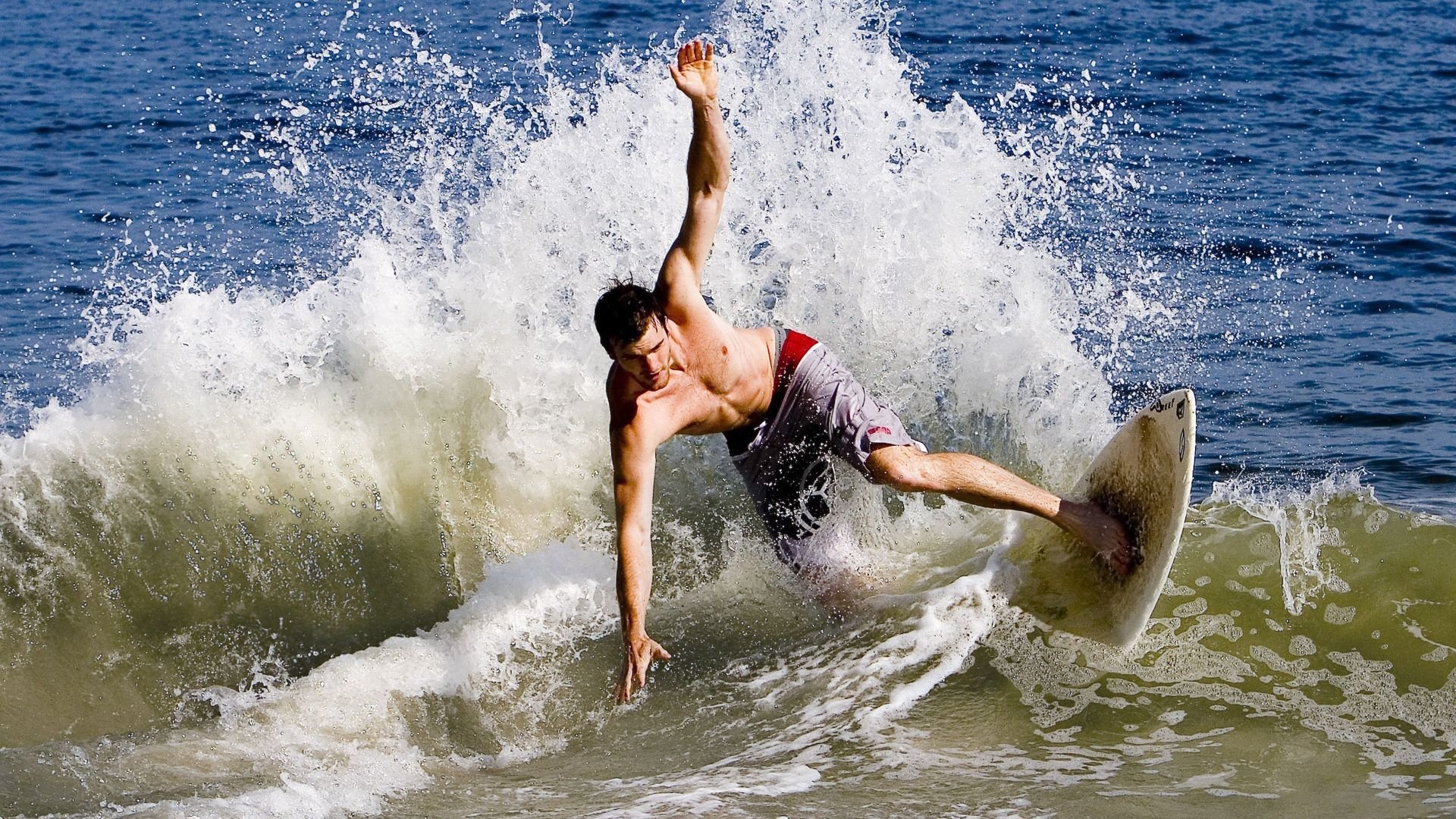 爵士斩落森林狼，克莱西决生死战接管比赛，一场宿命的交响