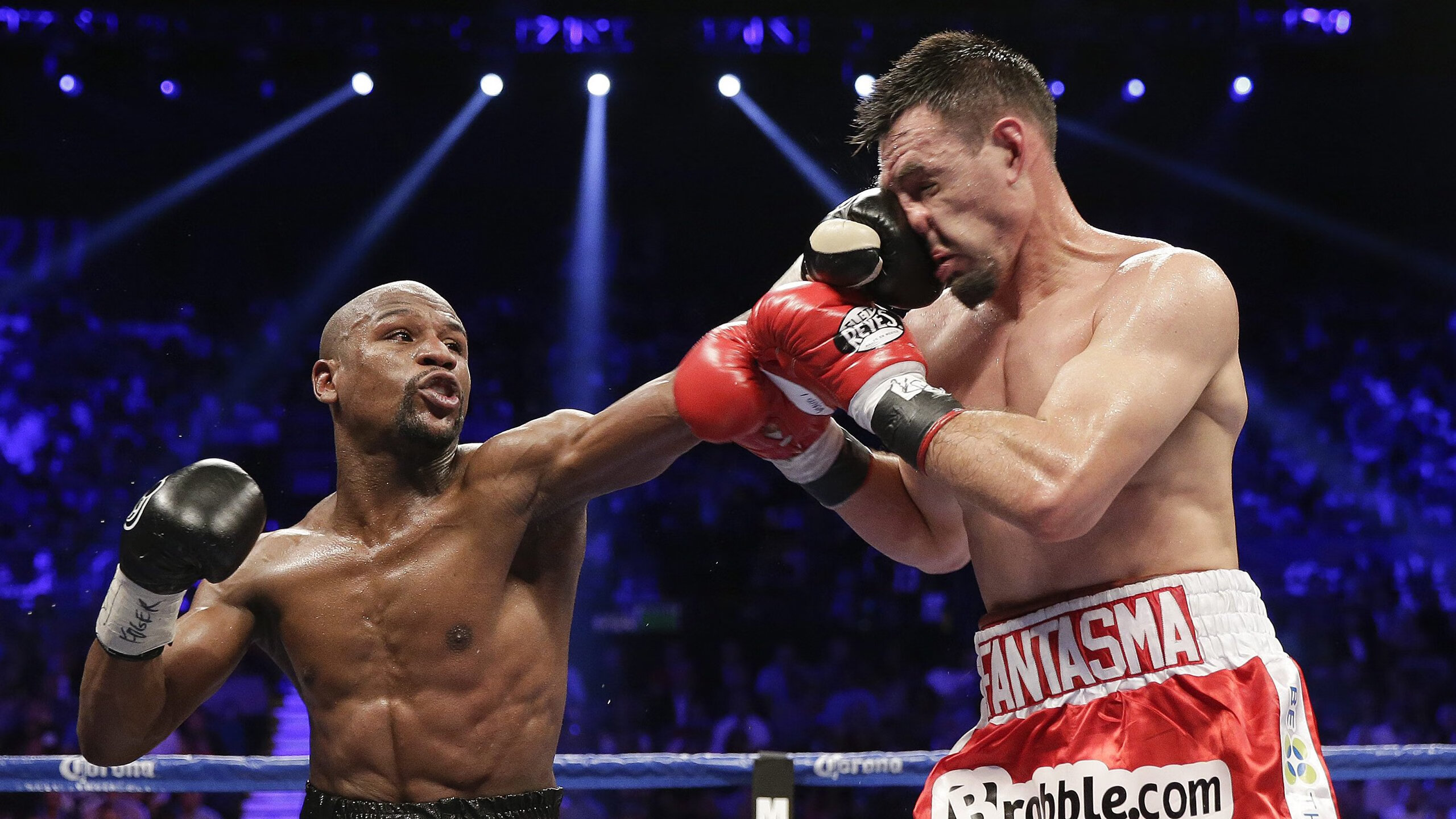 太阳对阵掘金,伦纳德成为全场焦点,一场意料之外的英雄诞生